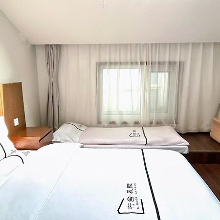 Xingshe Alley Courtyard Hotel Beijing Wangfujing Forbidden City Branch - Breakfast Included & English Speaking Reception & Free Wifi And Laundry Room & Hutong Culture & Cat-Keeping & Flower-Growing Terrace & One Day Tour Service & Free Coffee Exteriér fotografie