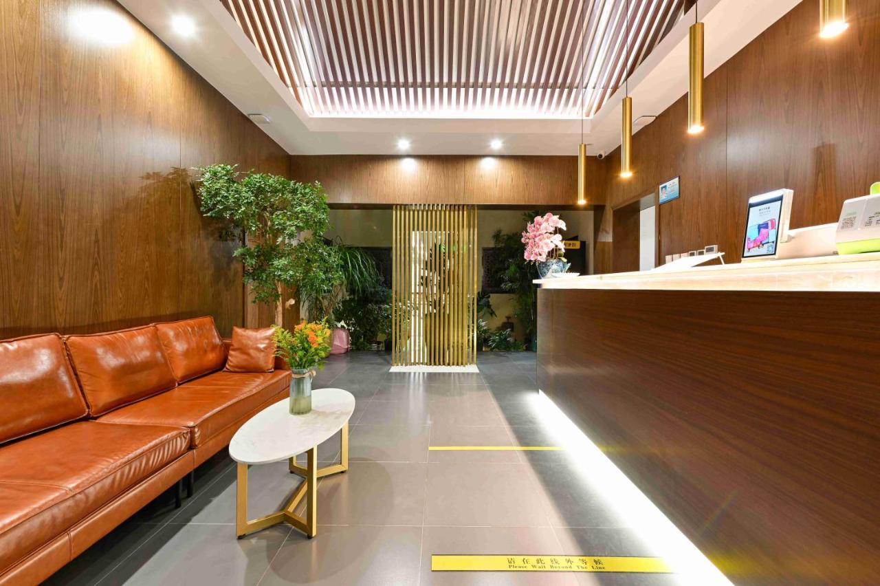 Xingshe Alley Courtyard Hotel Beijing Wangfujing Forbidden City Branch - Breakfast Included & English Speaking Reception & Free Wifi And Laundry Room & Hutong Culture & Cat-Keeping & Flower-Growing Terrace & One Day Tour Service & Free Coffee Exteriér fotografie